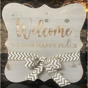 Laser engraved Welcome Sign with Burlap Bow and Hanging Rope